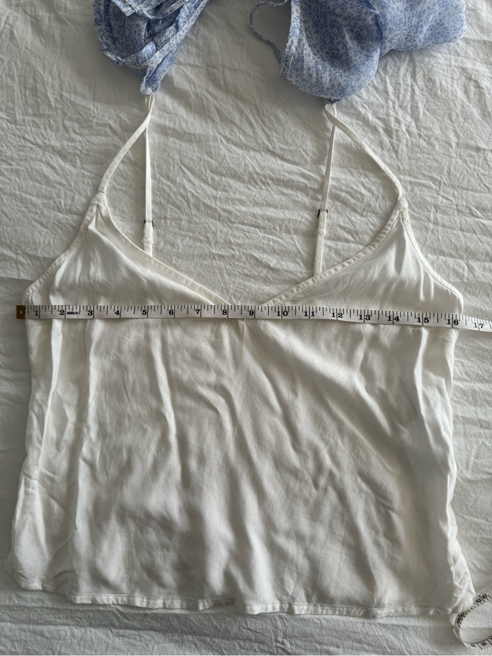 Abercrombie Light Blue Floral Tie-Front Flutter Sleeve Top - Picture 6 of 8